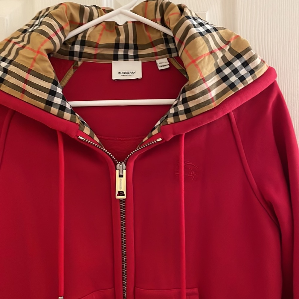 Authentic. Excellent condition. - Picture 2 of 3